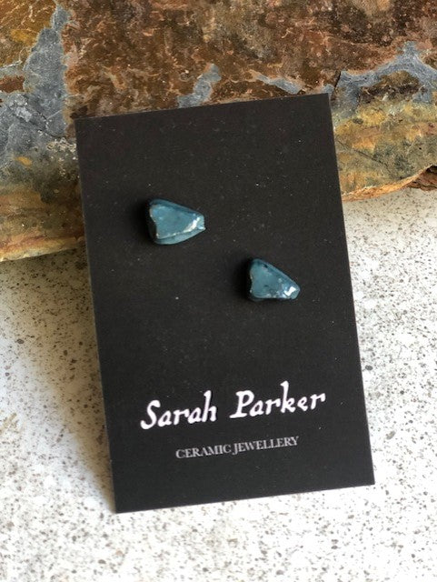 Turquoise blue rock studs